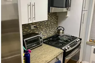 2547 W 2nd St, New York City, NY 11223 - Photo 3