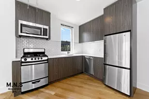 37-14 36th St, New York City, NY 11101 - Photo 3