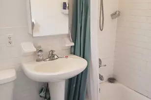 241 W 111th St, New York City, NY 10026 - Photo 3