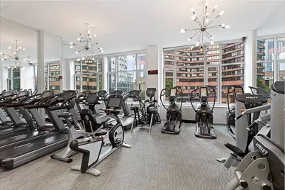 635 W 42nd Street #11J, New York City, NY 10036 - Photo 21