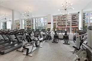 635 W 42nd St, New York City, NY 10036 - Photo 21