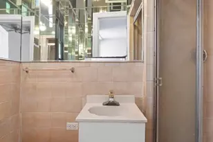 210 W 90th St, New York City, NY 10024 - Photo 9