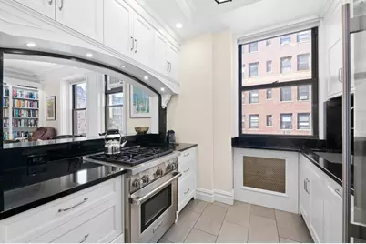 210 W 90th Street #10-J, New York City, NY 10024 - Photo 3