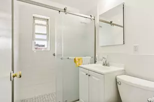 2016 Haviland Ave, New York City, NY 10472 - Photo 5