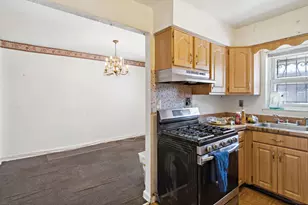 2016 Haviland Ave, New York City, NY 10472 - Photo 9