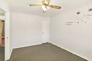 2016 Haviland Ave, New York City, NY 10472 - Photo 7