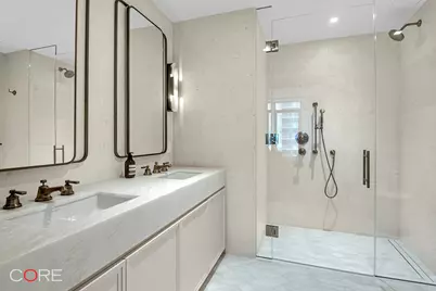 310 E 86th Street #3A, New York City, NY 10028 - Photo 7