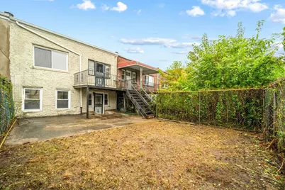 61 E 54th Street, New York City, NY 11203 - Photo 15