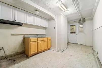 61 E 54th Street, New York City, NY 11203 - Photo 11