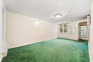 61 E 54th St, New York City, NY 11203 - Photo 9