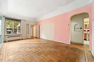 61 E 54th St, New York City, NY 11203 - Photo 3