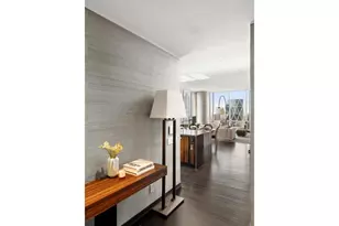 157 W 57th St, New York City, NY 10019 - Photo 5