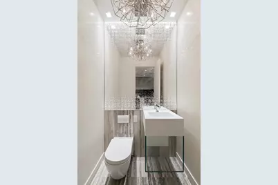 130 W 19th Street #TOWNHOUSEC, New York City, NY 10011 - Photo 9