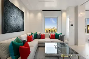 106 Central Park S, New York City, NY 10019 - Photo 5