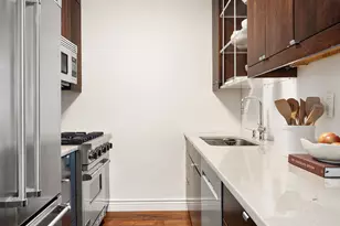 333 E 14th St, New York City, NY 10003 - Photo 5