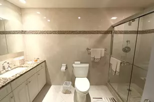 269-10 Grand Central Pkwy, New York City, NY 11005 - Photo 15