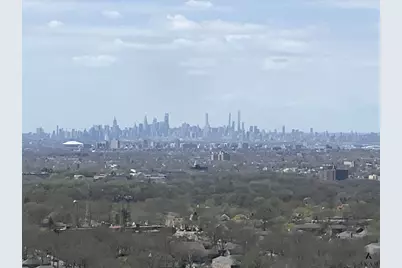 270-10 Grand Central Parkway #33-O, New York City, NY 11005 - Photo 21