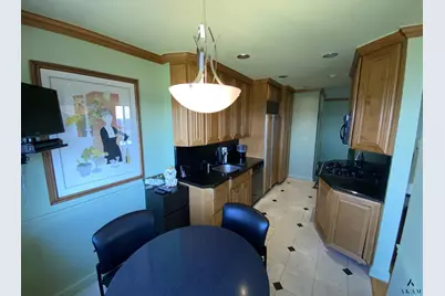 270-10 Grand Central Parkway #33-O, New York City, NY 11005 - Photo 11