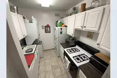 269-10 Grand Central Parkway #8X, New York City, NY 11005 - Photo 5