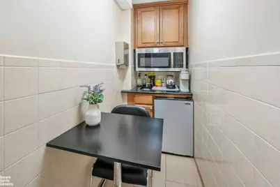 235 E 22nd Street #1EF, New York City, NY 10010 - Photo 11
