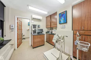 235 E 22nd St, New York City, NY 10010 - Photo 5