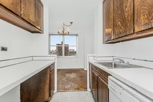 555 Kappock St, New York City, NY 10463 - Photo 7