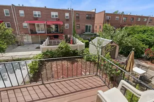 10560 Flatlands 2nd St, New York City, NY 11236 - Photo 7