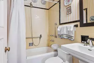 11 E 73rd St, New York City, NY 10021 - Photo 9