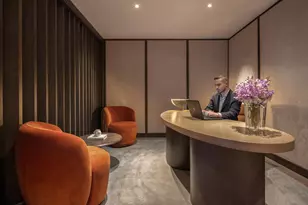 111 W 56th St, New York City, NY 10019 - Photo 9