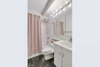 2250 Broadway #3J, New York City, NY 10024 - Photo 5