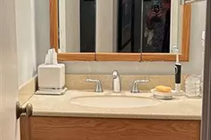 300 E 40th St, New York City, NY 10016 - Photo 3