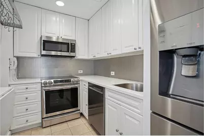 641 5th Avenue #23H, New York City, NY 10022 - Photo 3