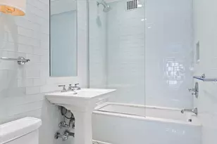 115 E 67th St, New York City, NY 10021 - Photo 9