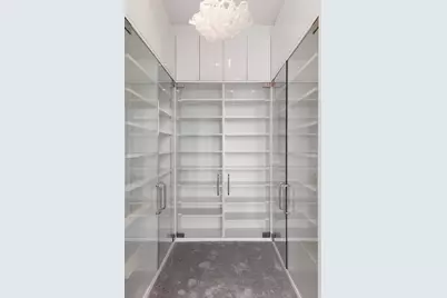 845 United Nations Plaza #82-CD, New York City, NY 10017 - Photo 31