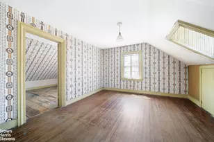 73 Greenfield Ave, New York City, NY 10304 - Photo 15