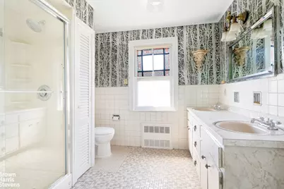 73 Greenfield Avenue, New York City, NY 10304 - Photo 17