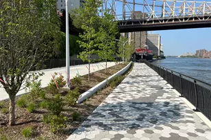 415 E 52nd St, New York City, NY 10022 - Photo 15