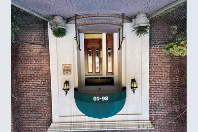 86-10 34th Avenue #613, New York City, NY 11372 - Photo 9