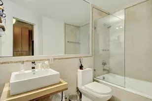 35 W 54th St, New York City, NY 10019 - Photo 9