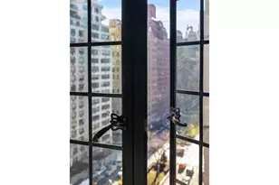 820 Park Ave, New York City, NY 10021 - Photo 13