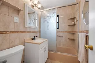 4200 Herkimer Pl, New York City, NY 10470 - Photo 7