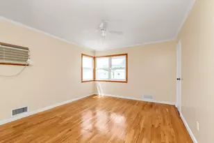 67-29 211th St, New York City, NY 11364 - Photo 13