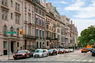 12 E 79th Street, New York City, NY 10075 - Photo 9