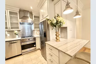 140 W 58th Street #8-C, New York City, NY 10019 - Photo 3