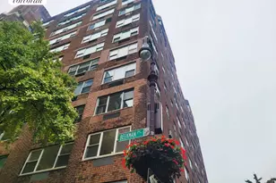 12 Beekman Pl, New York City, NY 10022 - Photo 21