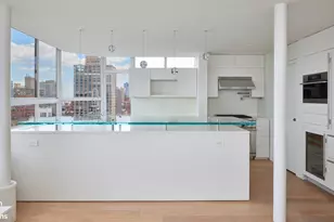 110 E 71st St, New York City, NY 10021 - Photo 5