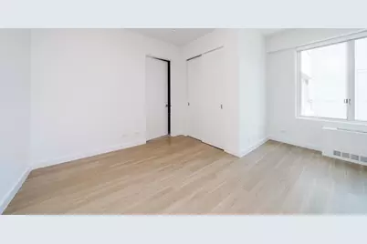 321 W 37th Street #PH1, New York City, NY 10018 - Photo 7