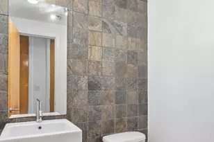 197 Spencer St, New York City, NY 11205 - Photo 7