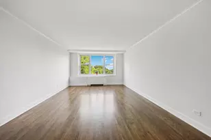 18-65 211th St, New York City, NY 11360 - Photo 9