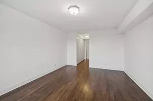 18-65 211th St, New York City, NY 11360 - Photo 37